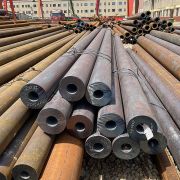 Welded-free carbon steel pipes for industrial and construction applications