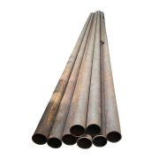 Round carbon steel pipe with Schedule 40 thickness for structural and pressure applications